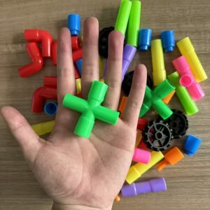 пластична сложувалка-водоводни цевки