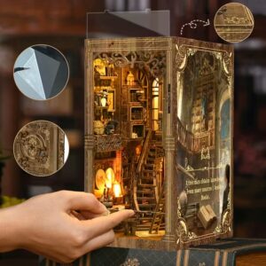 Дрвена 3D сложувалка – Магична Книжарница (Book Nook)